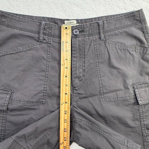 LL Bean Womens 14 Favorite Fit Cargo Shorts Gray Hiking Outdoors Gorpcore Preppy - Picture 10 of 11